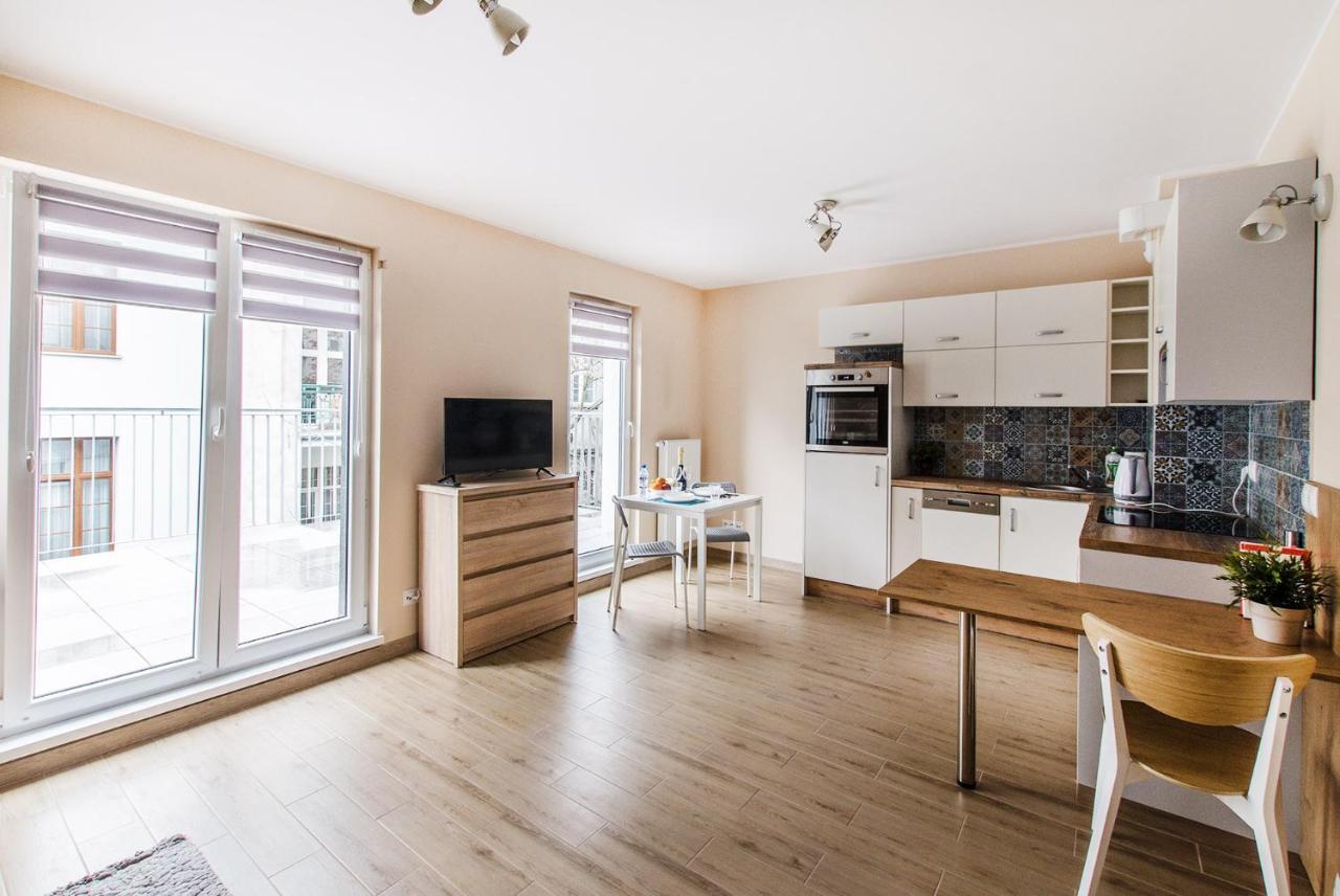 Smart Rental Management Apartments - City Center Вроцлав Экстерьер фото