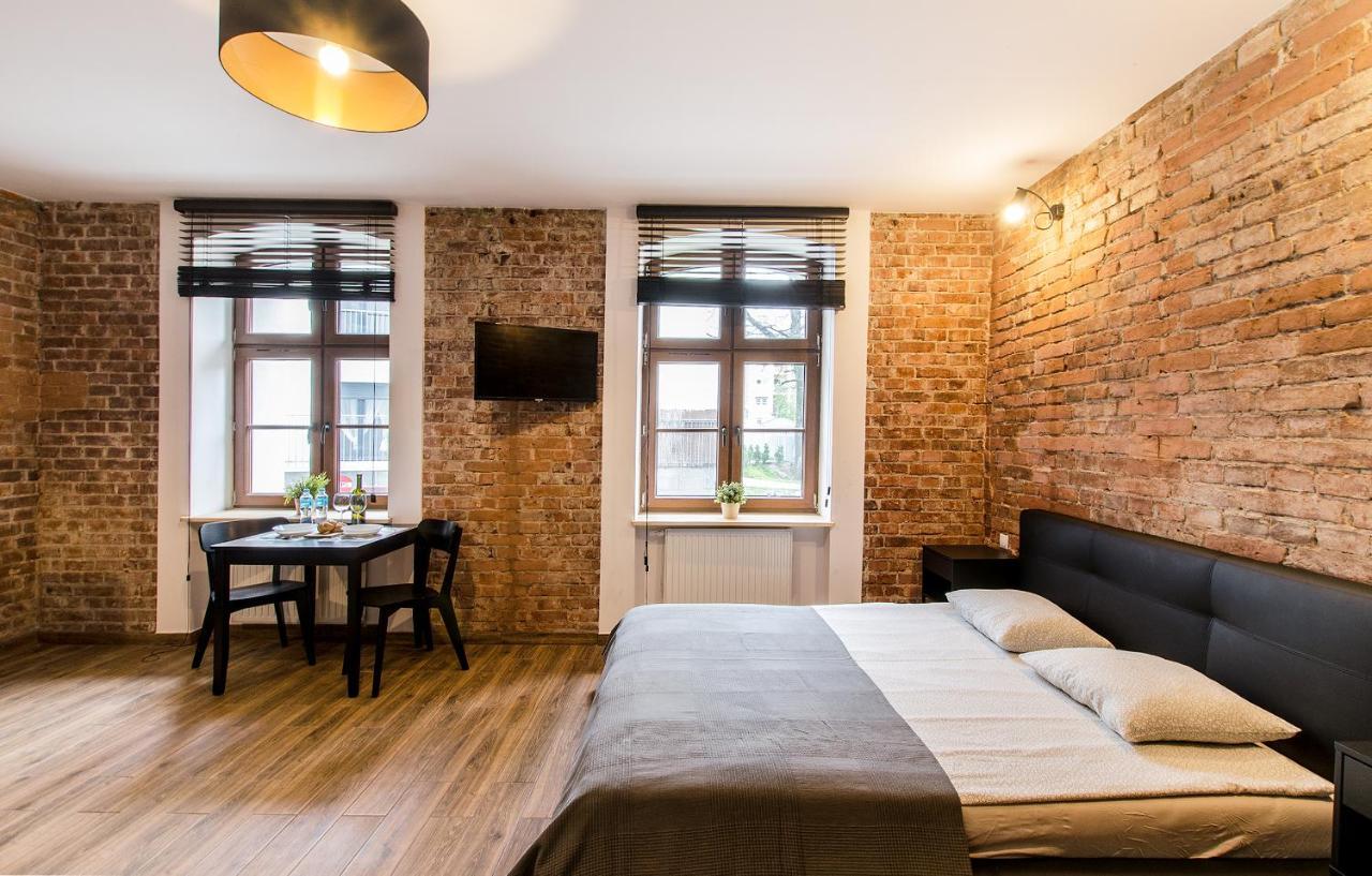 Smart Rental Management Apartments - City Center Вроцлав Экстерьер фото