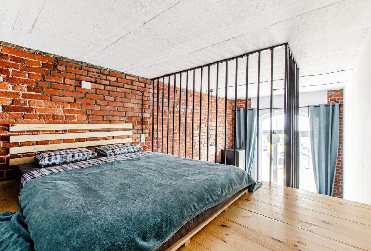 Smart Rental Management Apartments - City Center Вроцлав Экстерьер фото