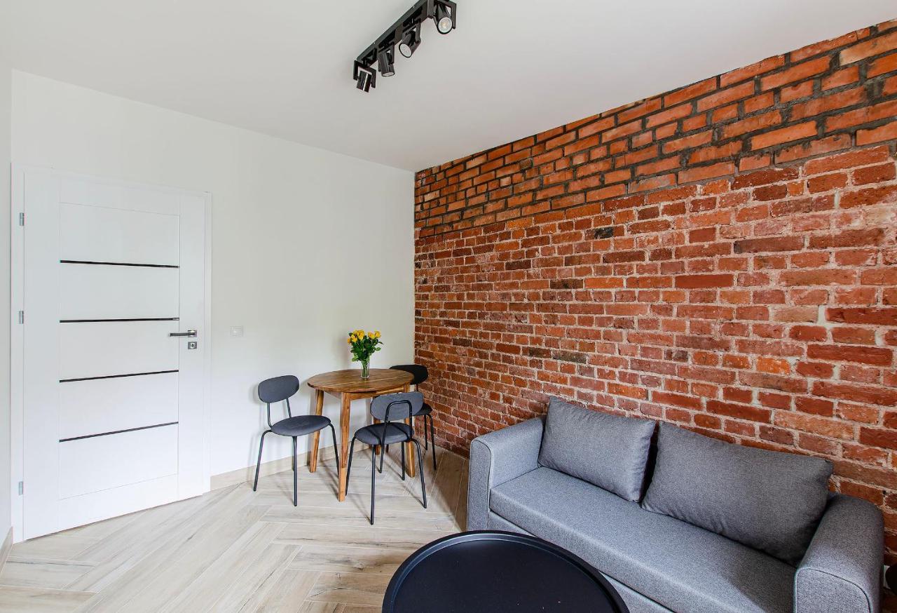Smart Rental Management Apartments - City Center Вроцлав Экстерьер фото