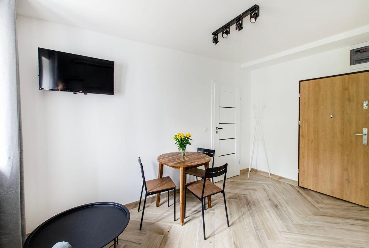 Smart Rental Management Apartments - City Center Вроцлав Экстерьер фото