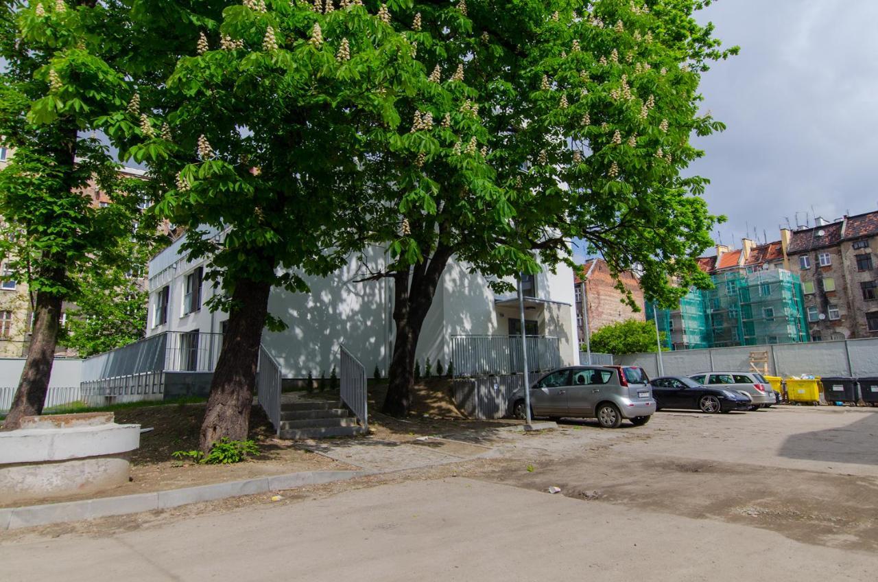 Smart Rental Management Apartments - City Center Вроцлав Экстерьер фото